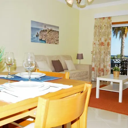 Coelha - Pool - Free Wi-fi - Air Con البوفيرا