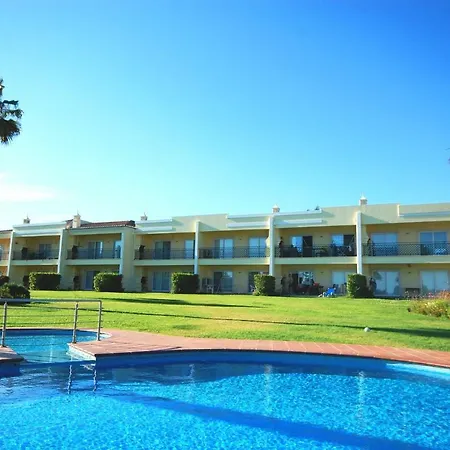 Coelha - Pool - Free Wi-fi - Air Con * Albufeira