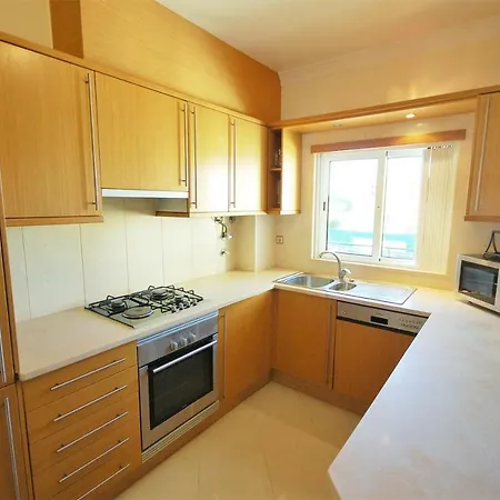 Apartmán Coelha - Pool - Free Wi-fi - Air Con