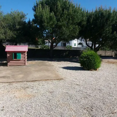 Coelha - Pool - Free Wi-fi - Air Con