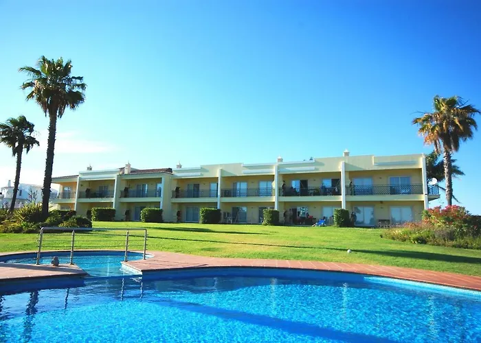 Coelha - Pool - Free Wi-fi - Air Con * Albufeira