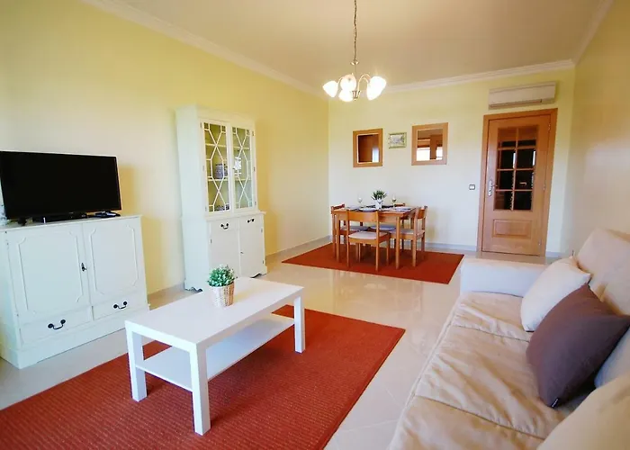 Appartement Coelha - Pool - Free Wi-fi - Air Con